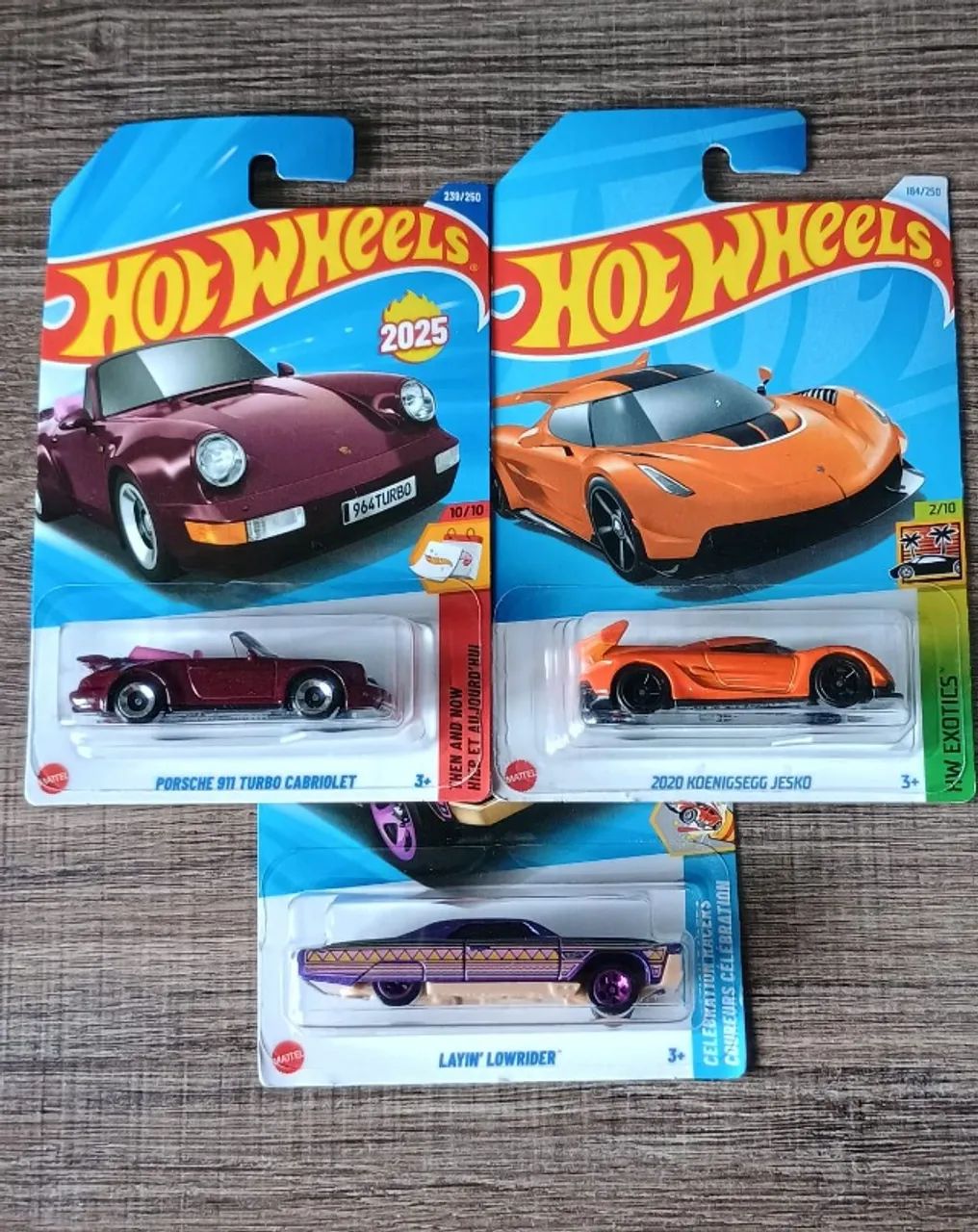 03 Hotwheels colecionáveis