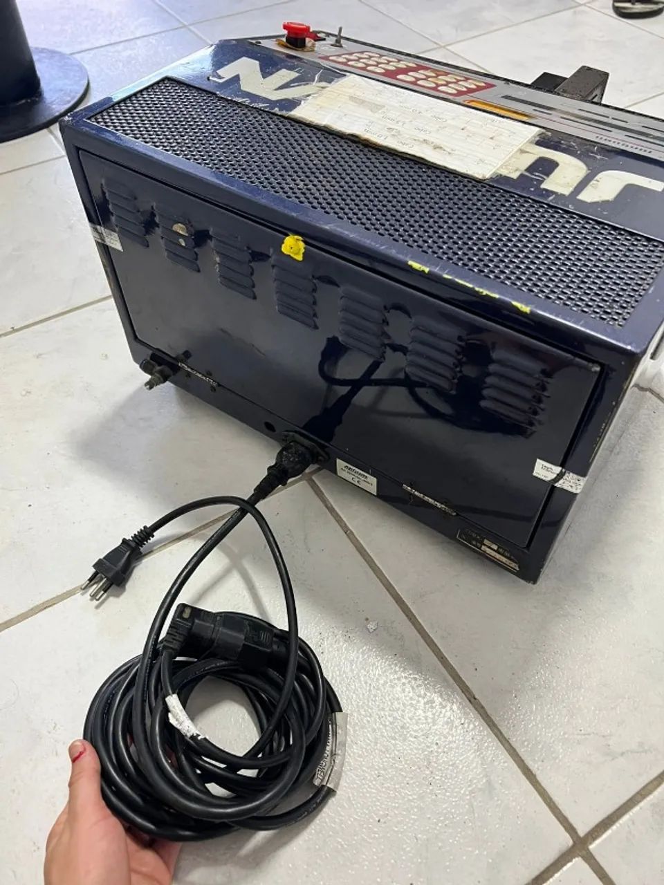 MÁQUINA DE CORTE E DECAPE DE FIOS AUTOMÁTICA - Foto 4