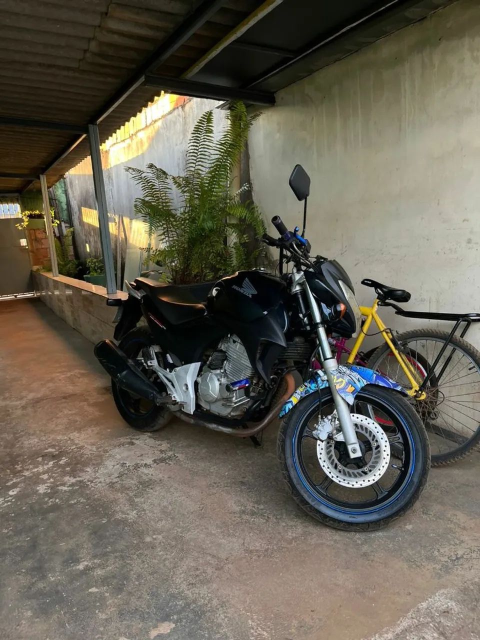 Cb 300  - Foto 2