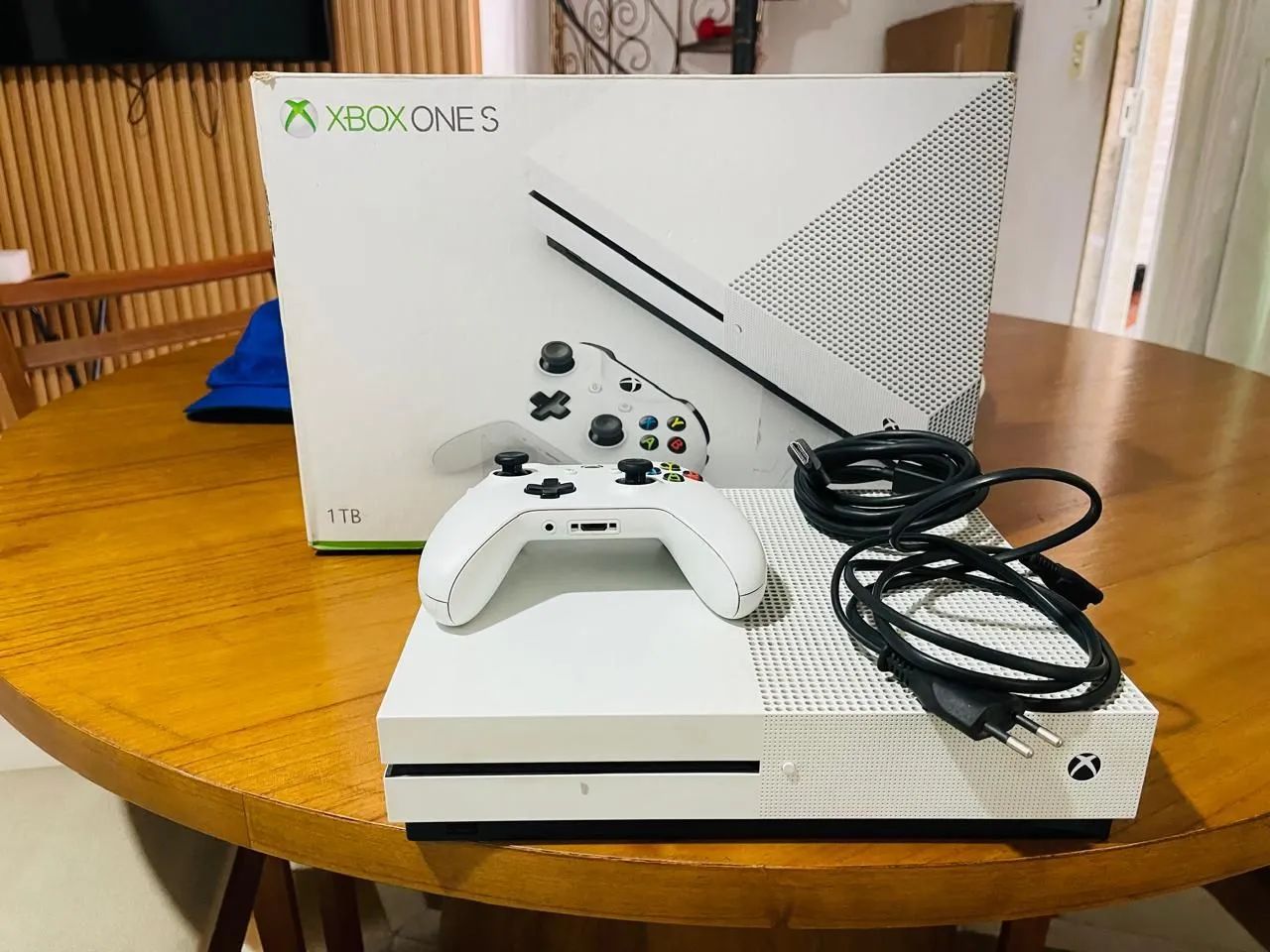 Xbox one 1T - Foto 2