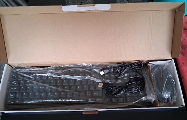 Kit Teclado E Mouse Office Tgt Gr100v3, Abnt2, 1000dpi Preto - Foto 4