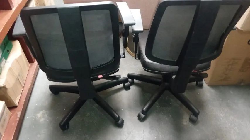 2 cadeiras de escritório - Foto 2
