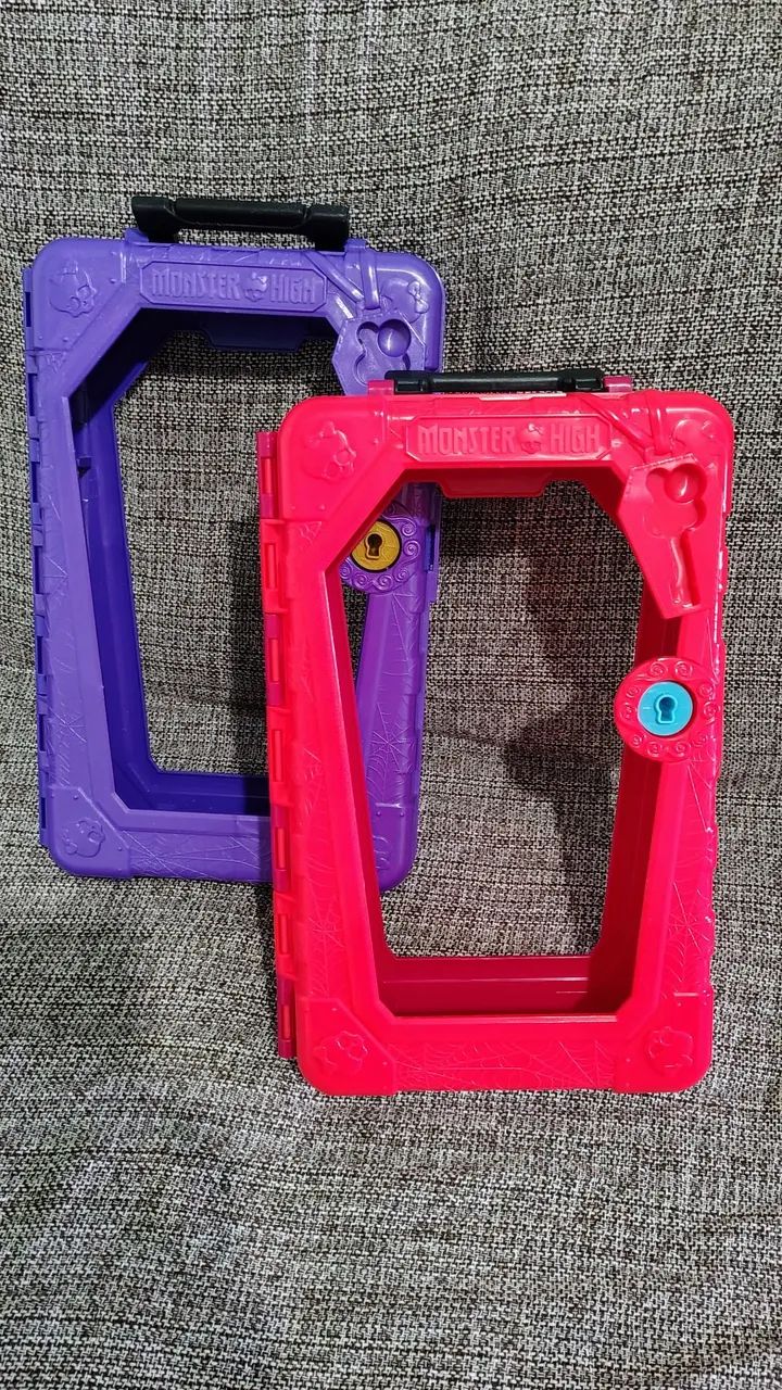 Embalagens plásticas case monster high