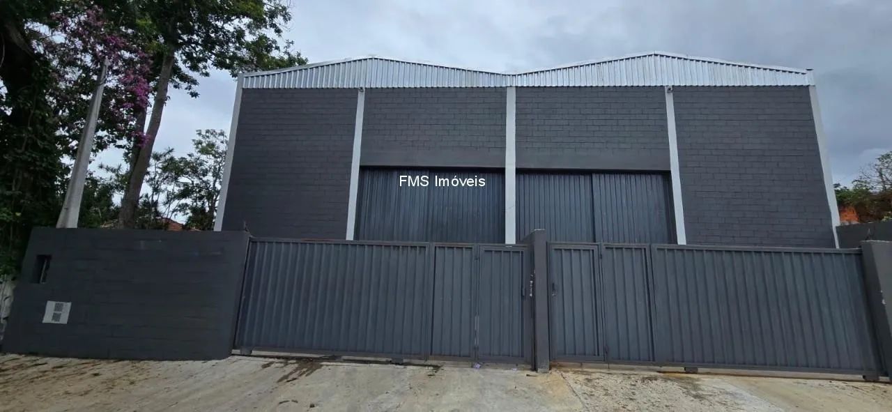 Galpão com 526m² em Arujá
