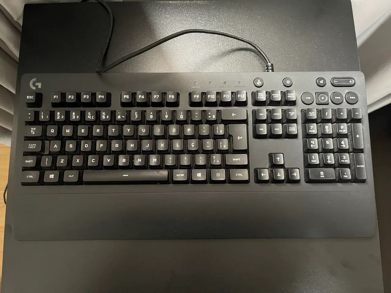 Teclado Logitech G213  - Foto 3