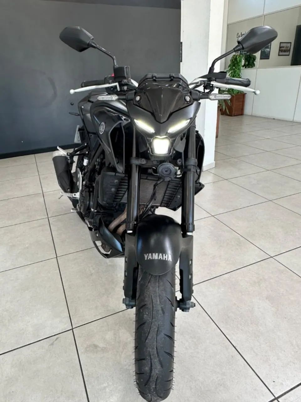 Yamaha MT-03 2025 - Foto 2