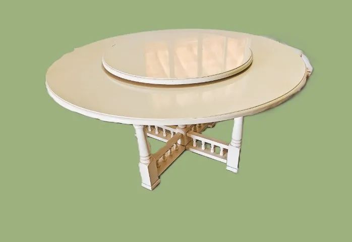 Mesa com tampo Giratorio em Madeira de 1,60m 