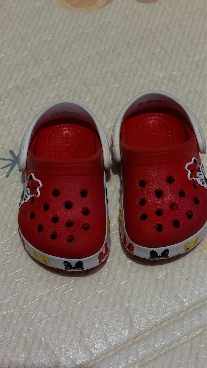 Crocs Disney