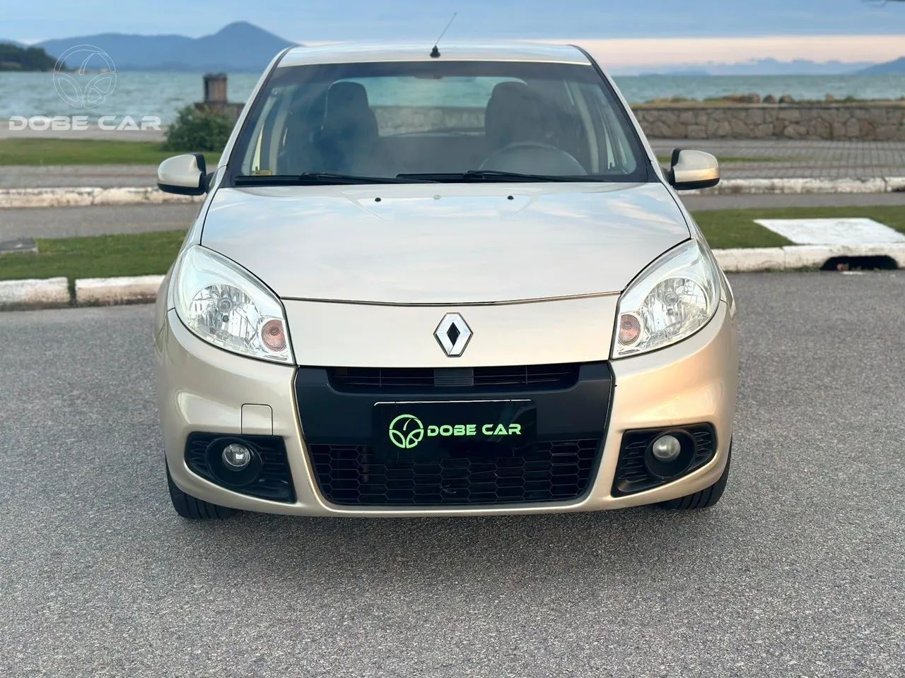 Renault Sandero Expression Hi-flex 1.6 8V 5P 2012 - Foto 2