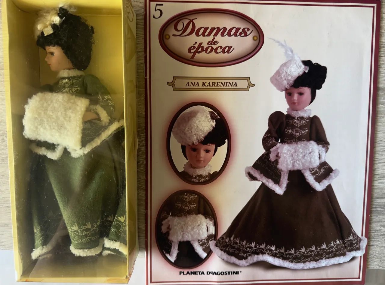 Boneca de porcelana Damas da Época