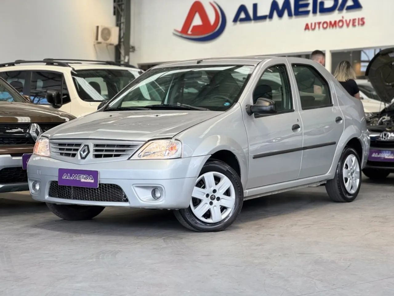 Renault Logan Expression Flex 1.6 16V 4P 2010