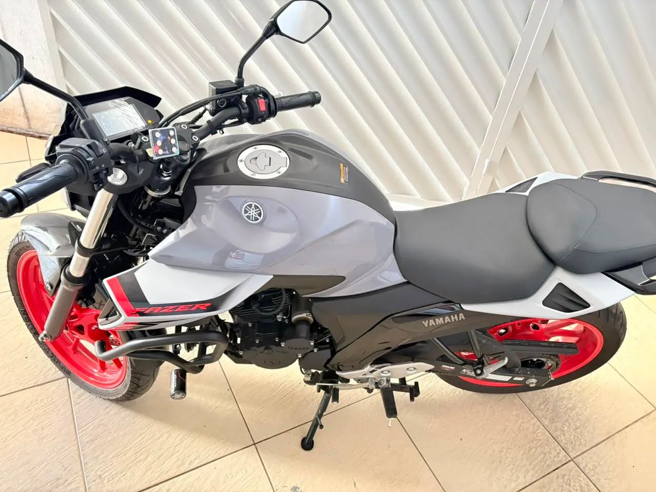 Fz25 zero!  - Foto 4