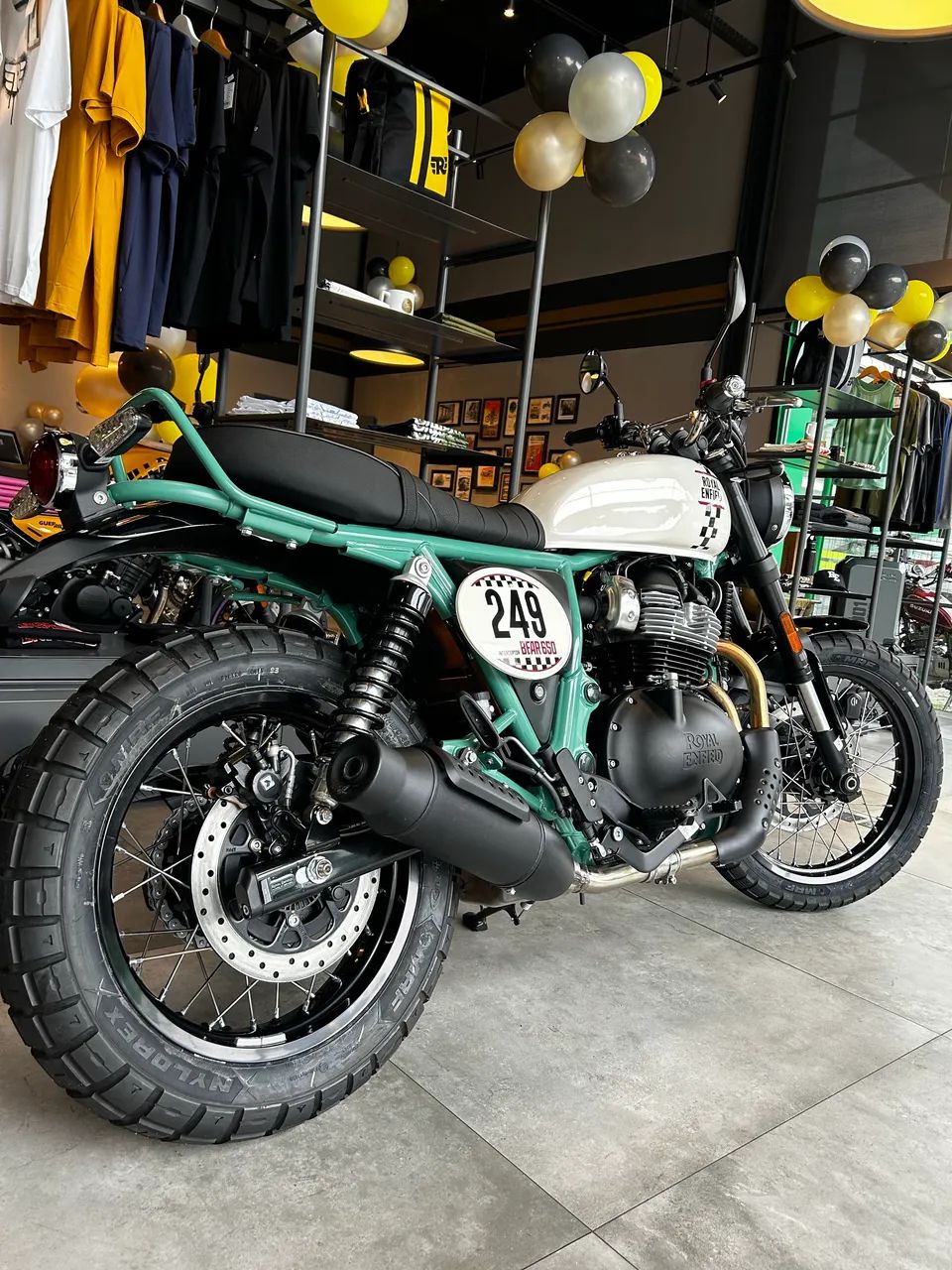 BEAR 650 TWO FOUR NINE 26/27 - Foto 3