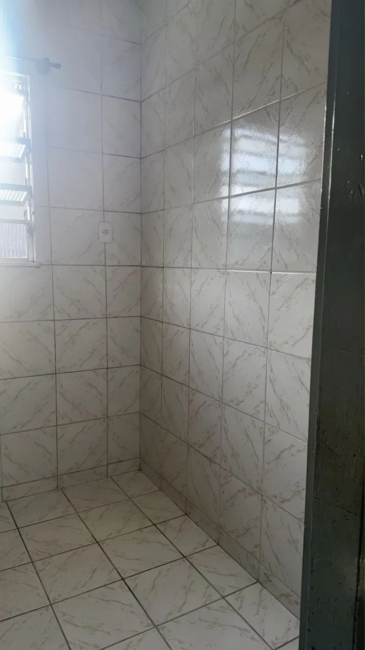 Alugo Casa grande