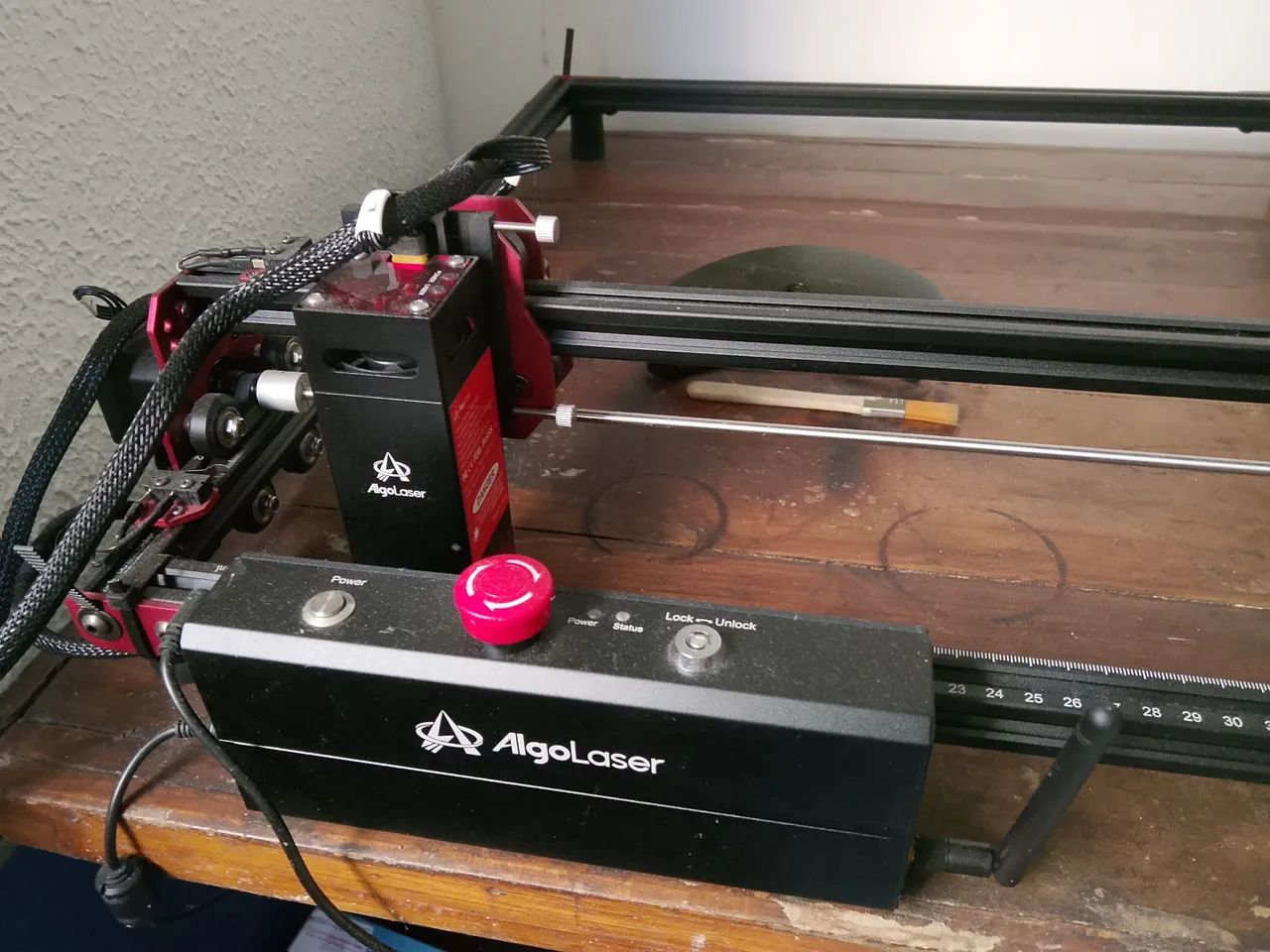 Máquina de corte e gravações a Laser 