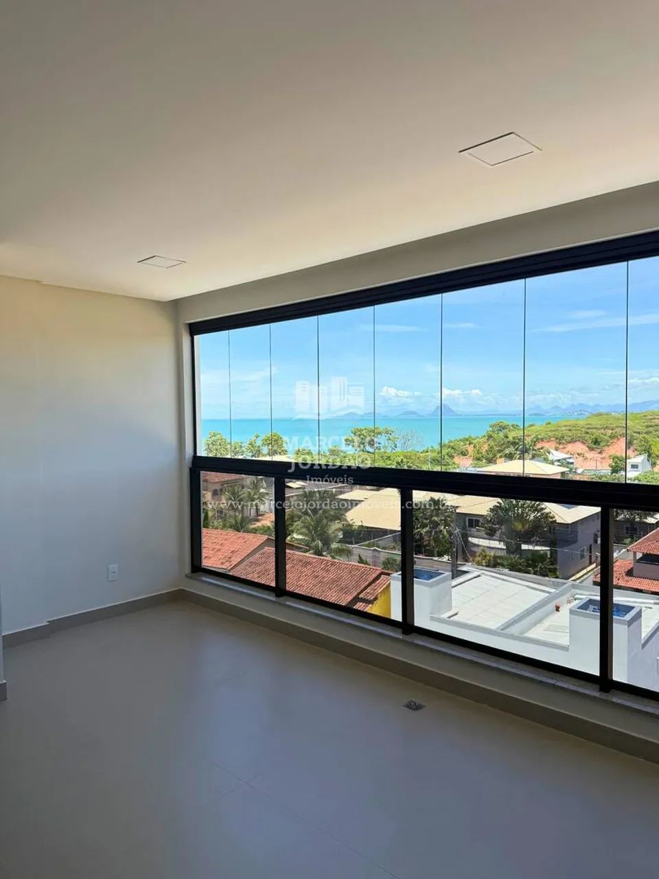 Apartamento em Castelhanos - 2 quartos com suíte - Vista mar e por do sol - Foto 3