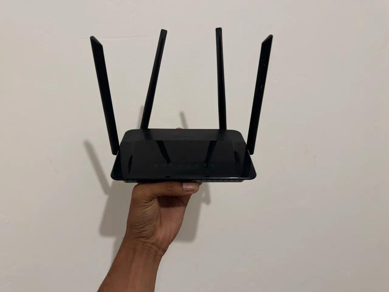 Roteador Wi-Fi D-Link DIR-822