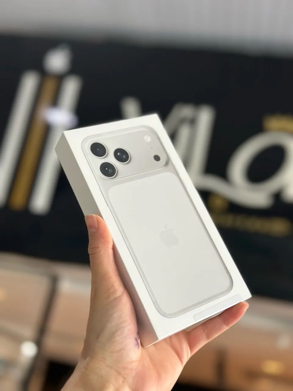 IPhone 17 pro max 256GB - loja física 
