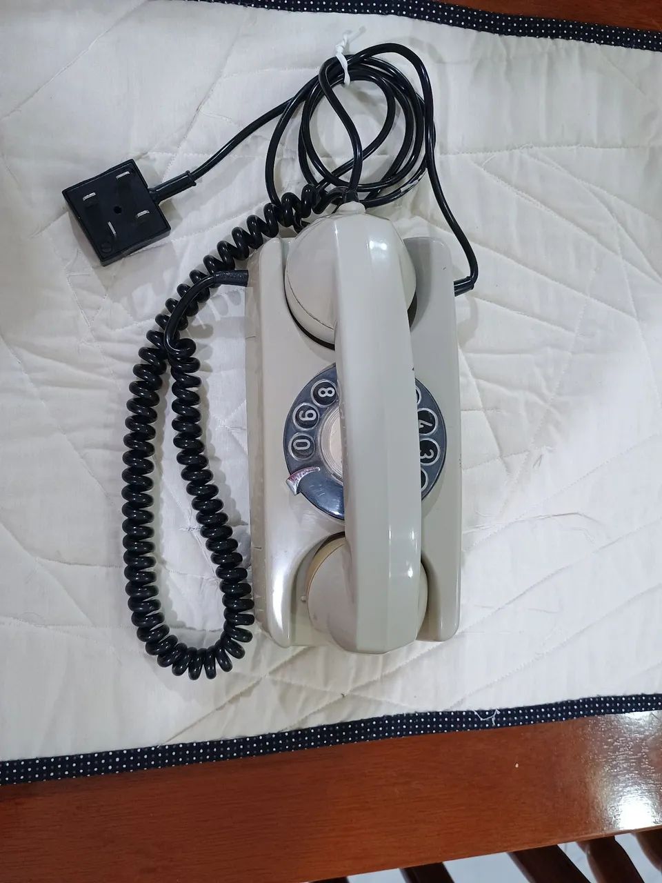 Telefone antigo vintage. - Foto 2