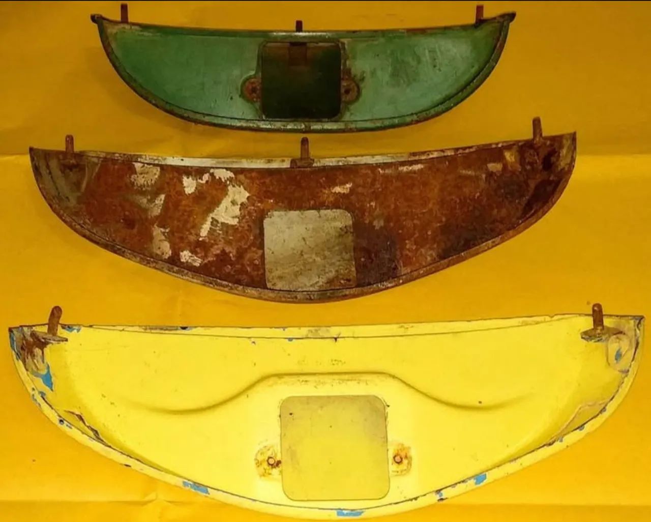 Carcaça/Suporte/Meia Lua/Nariz Luz Placa Fusca