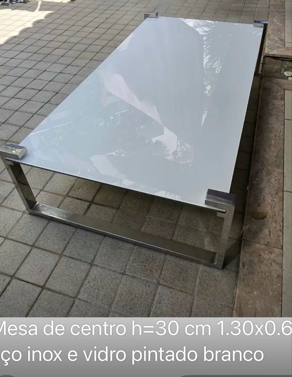 Mesa de jantar e mesa de centro em aço e vidro branco - Foto 2