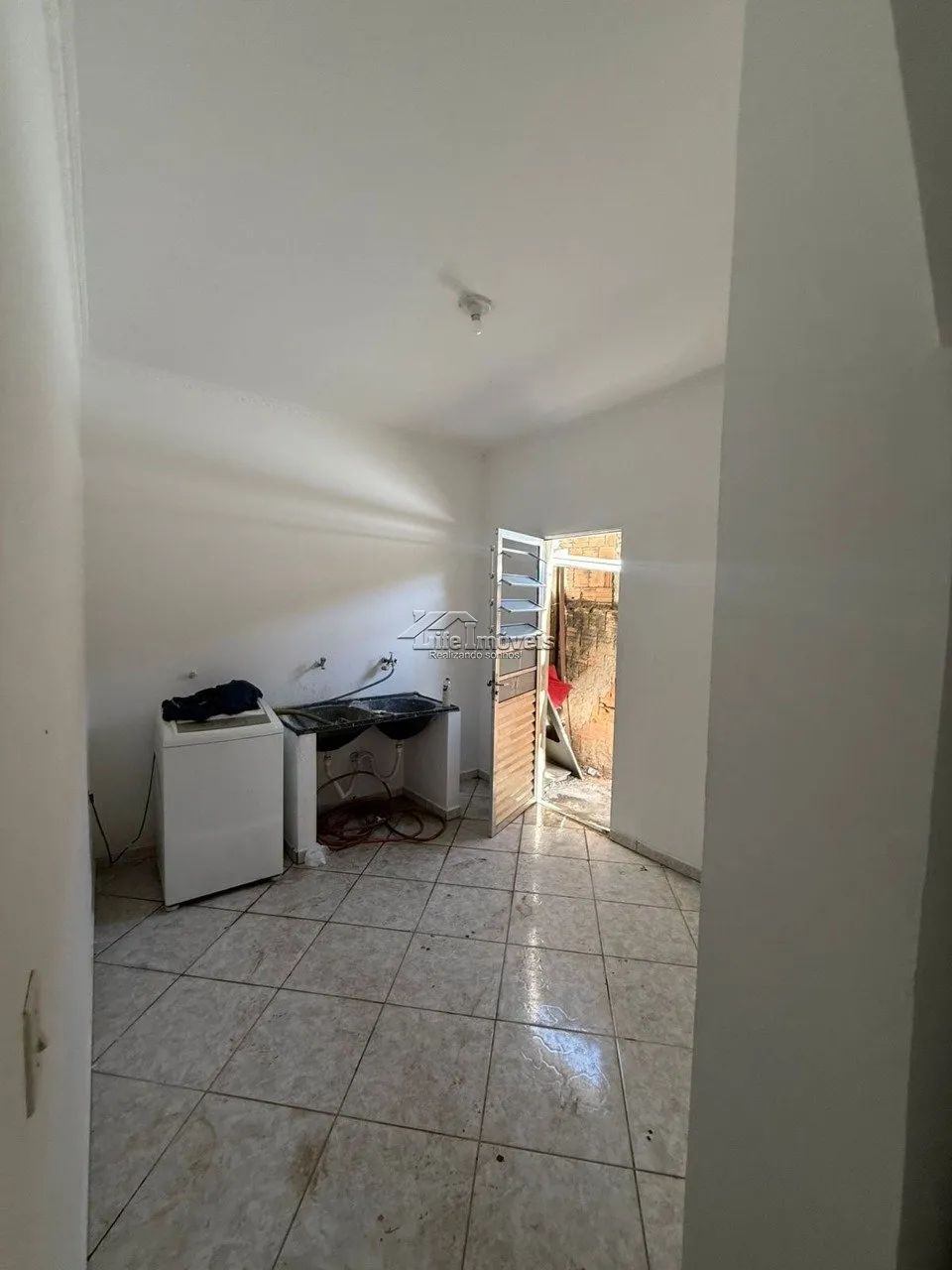 ALUGA SOBRADO NO CENTRO DE HORTOLANDIA - Foto 4