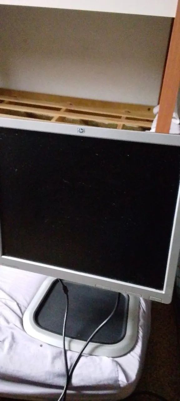 Monitor Hp Compaq La1951g usado