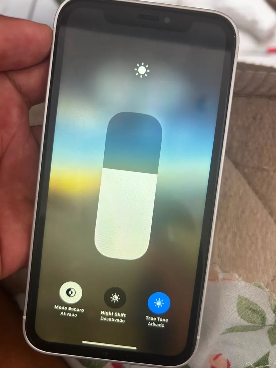 iPhone XR na carcaça do 17 pro - Foto 4
