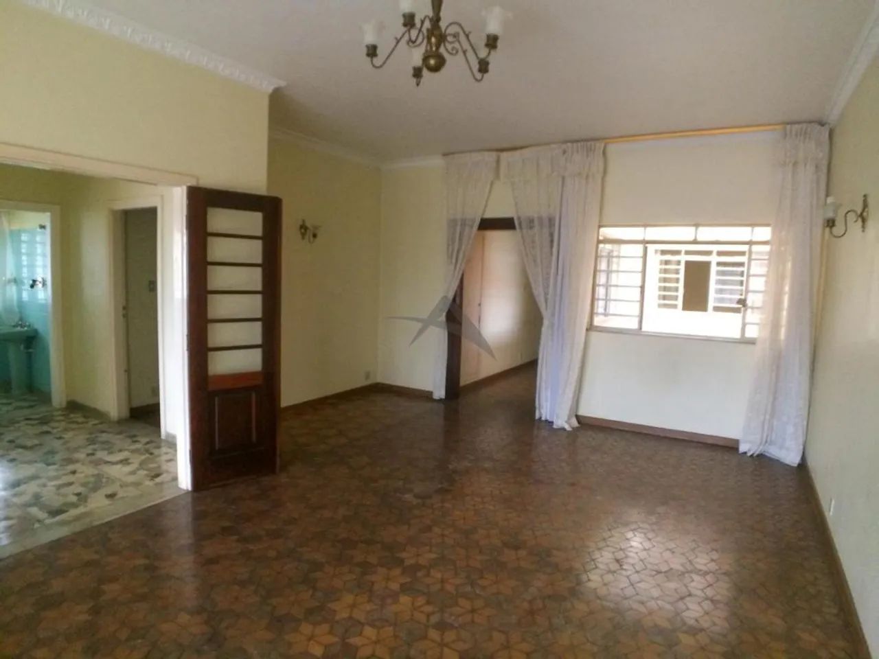 Casa à venda em Campinas, Sousas, com 6 quartos, com 365 m² - Foto 2