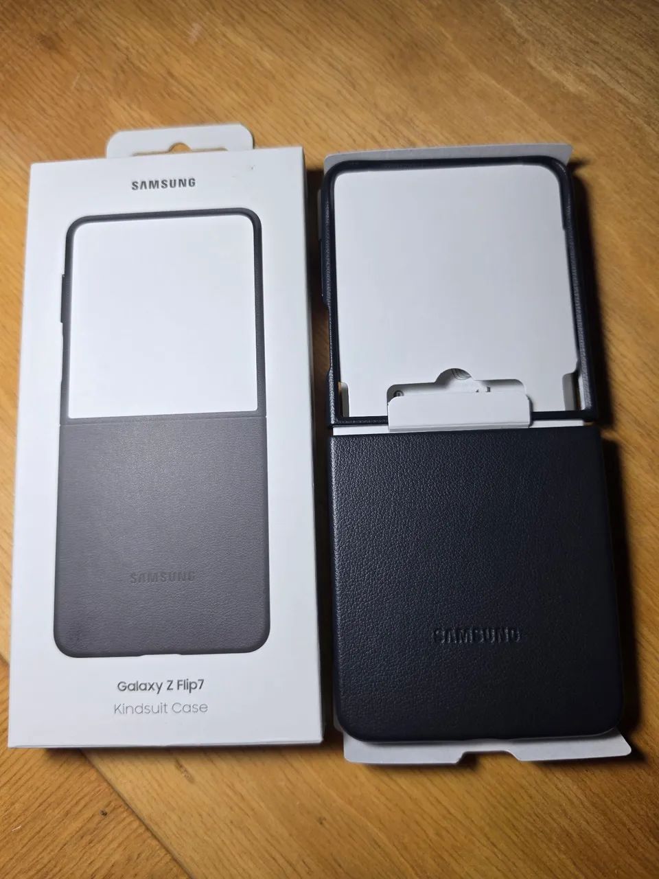 Capa Z flip 7 - Kindsuit  - Original - Foto 3