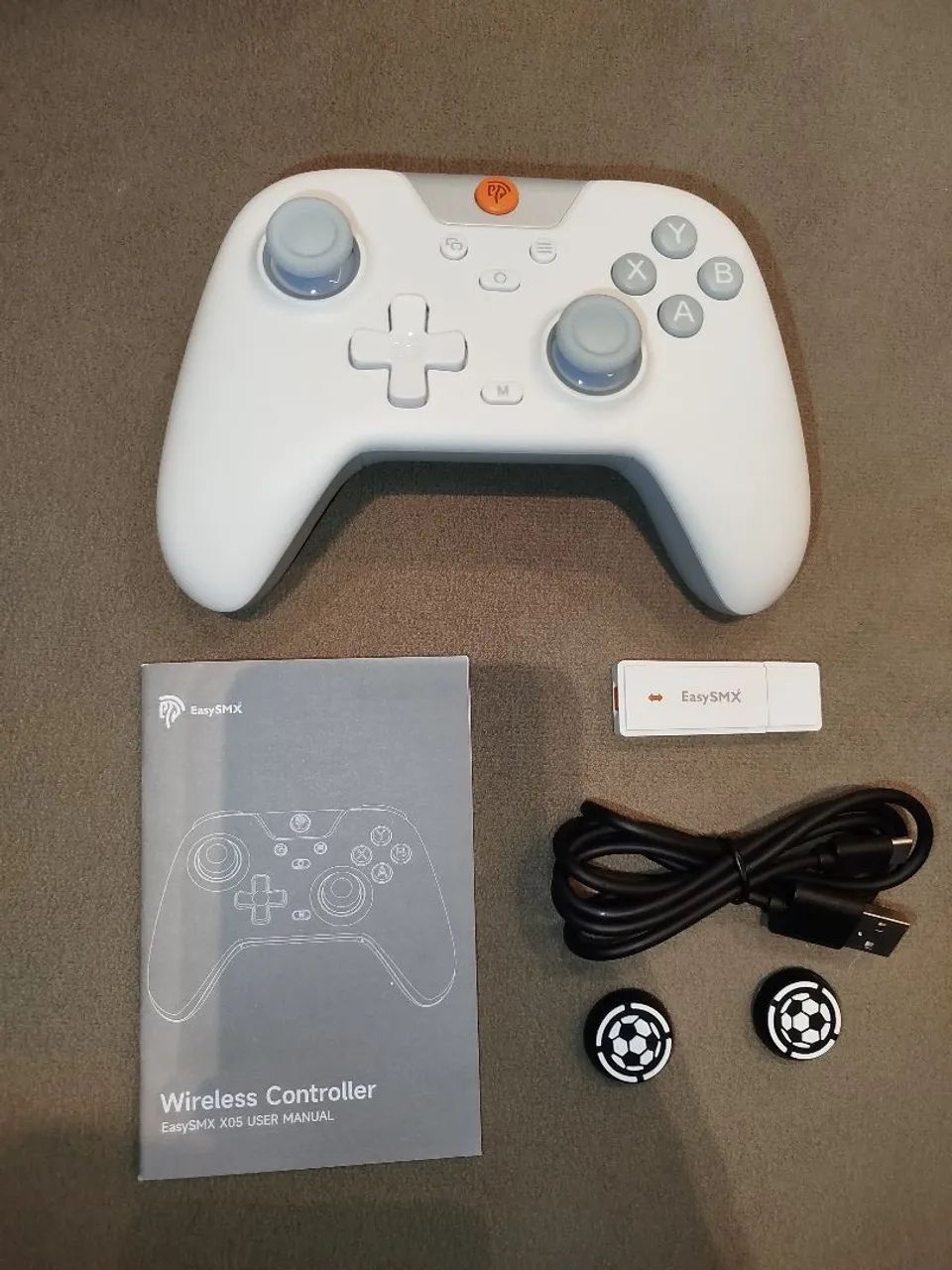 Controle hall efect multiplataforma EasySMX X05 Branco NUNCA UTILIZADO E NA CAIXA. - Foto 2