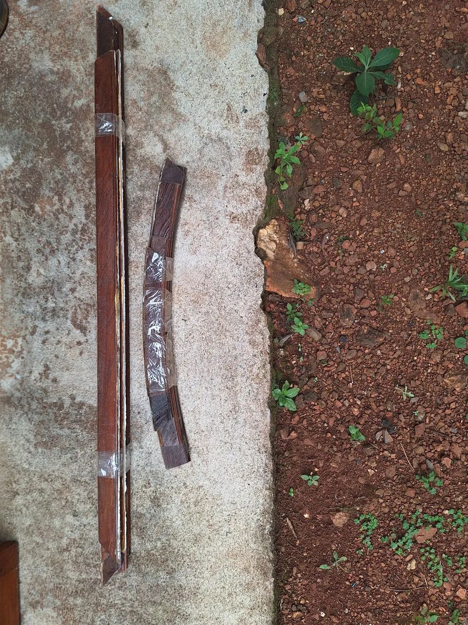VENDO DUAS JANELAS DE MADEIRA  - Foto 5