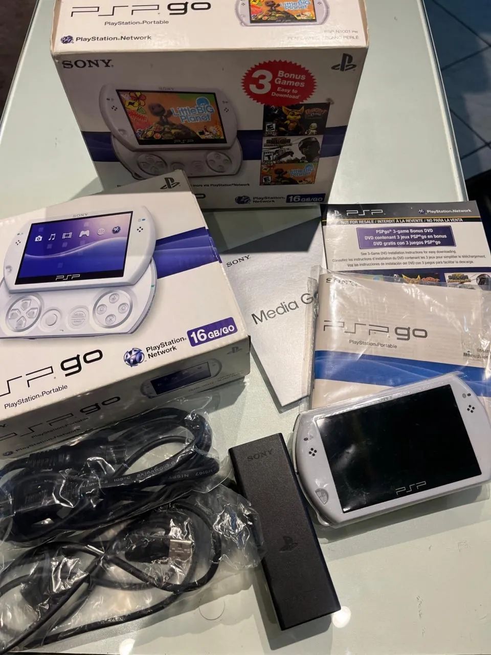 PSP Go Pearl White COMPLETO - Foto 3