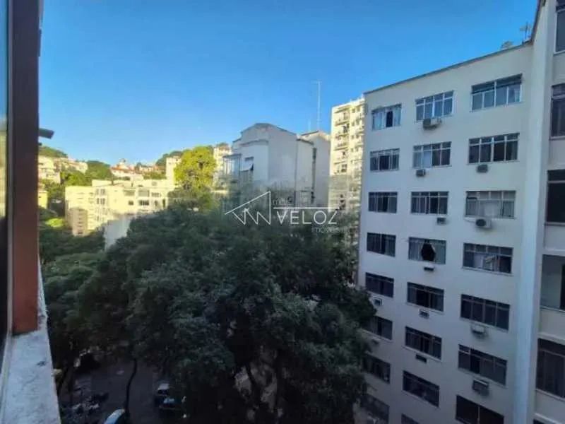 Kitnet/Conjugado : / Residencial / Centro