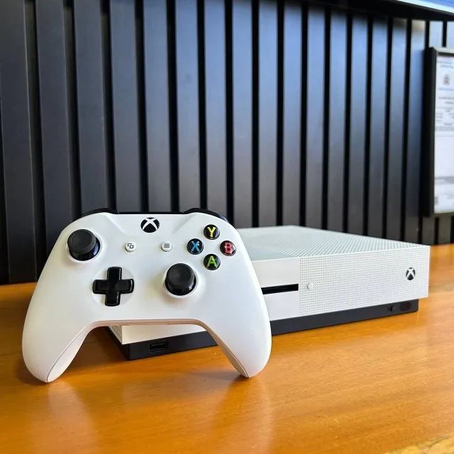 Xbox One S 1TB com Controle Original e Caixa - Foto 3