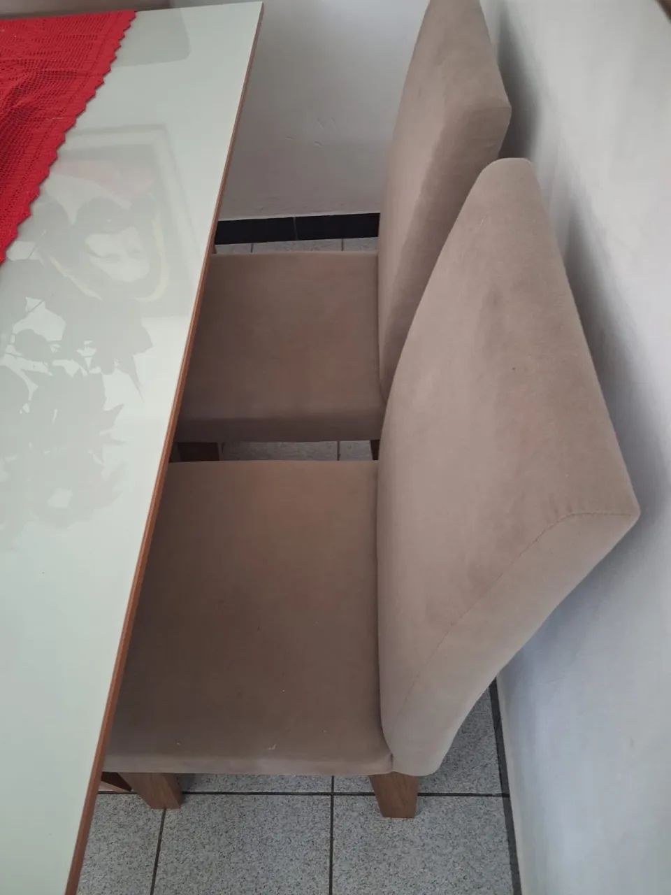 Mesa de jantar de vidro com 6 cadeiras  - Foto 5