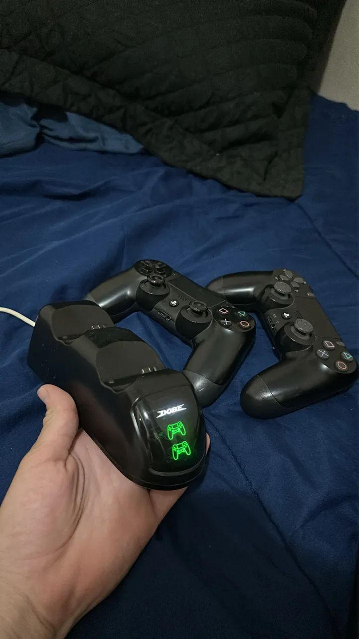 PlayStation 4 Plus  - Foto 2