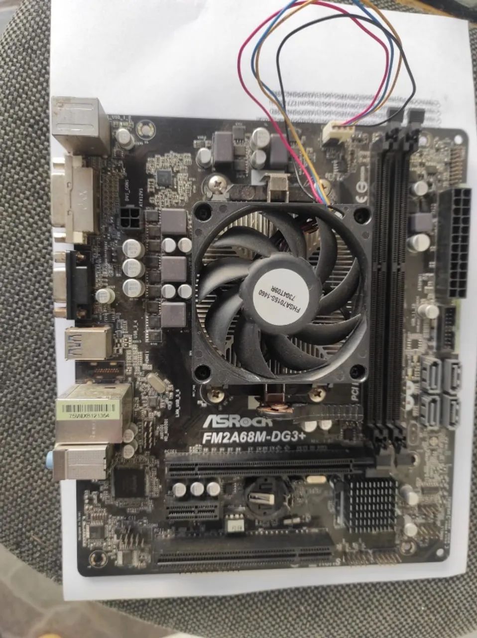 Placa Mãe FM2+ A68M-DG3+ DDR3 - Usa APU A6 A8 A10 - 100% Testada - Foto 3