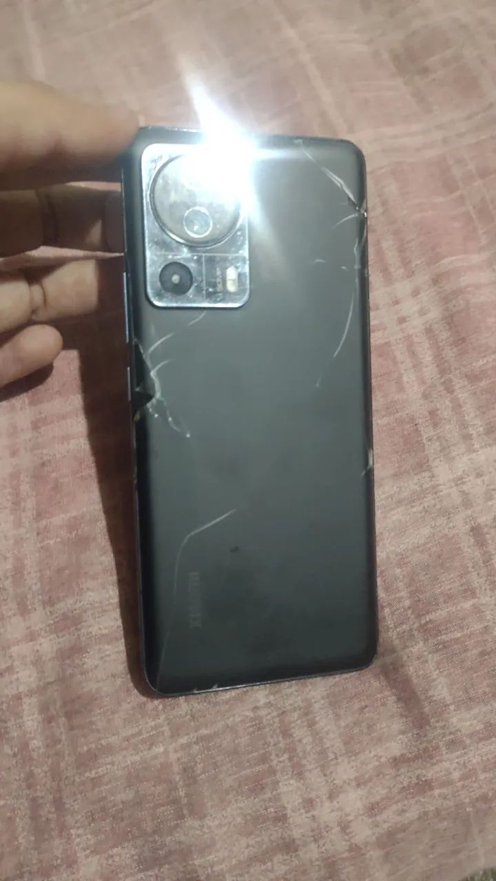 Xiaomi mi 13 lite **dando sinal ** Quebrado** - Foto 3