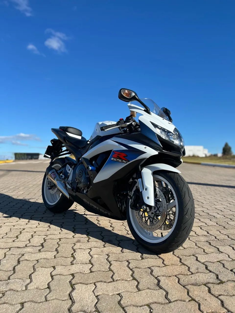 GSX-R 750 W Srad 2013 - 1540404365 | OLX