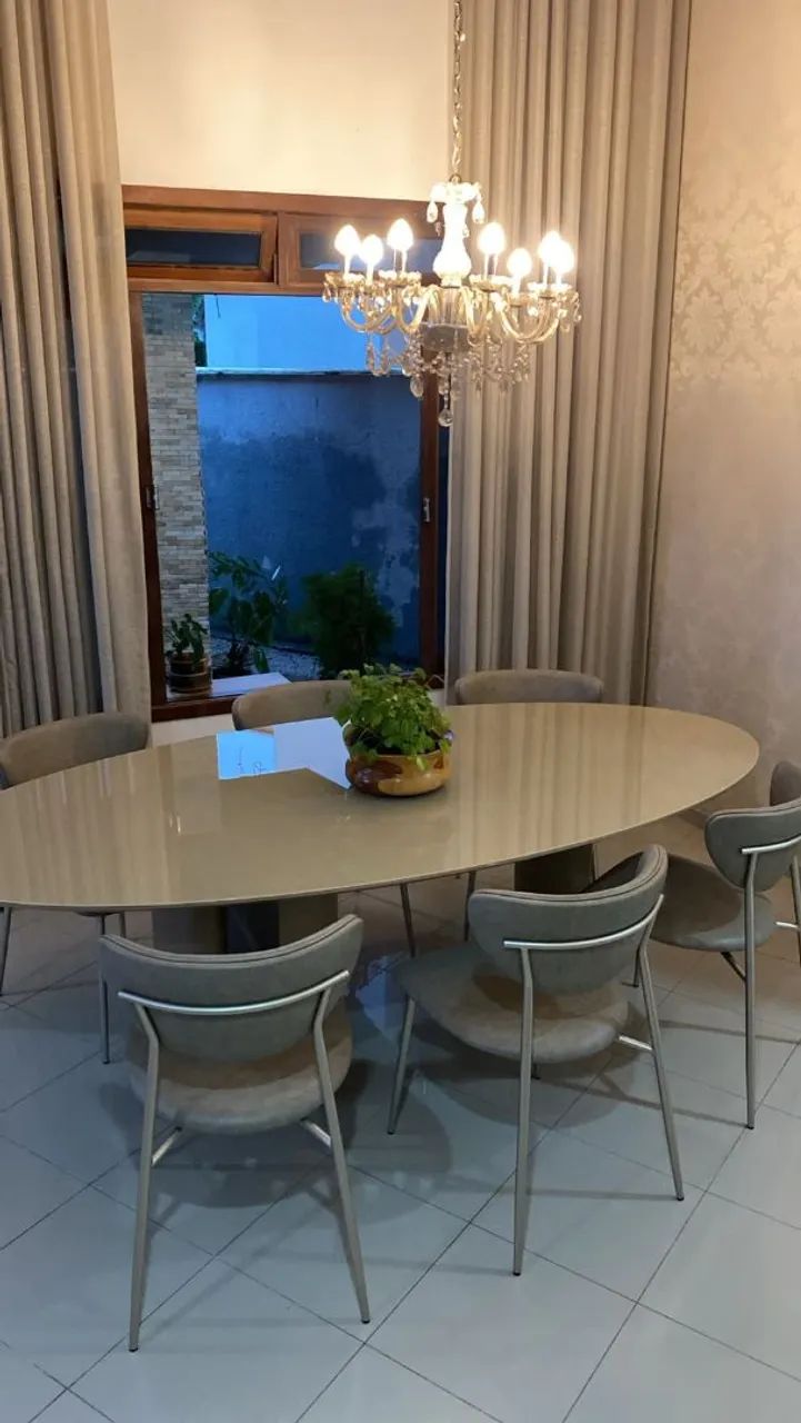 Conjunto de mesa e cadeiras de jantar. - Foto 5