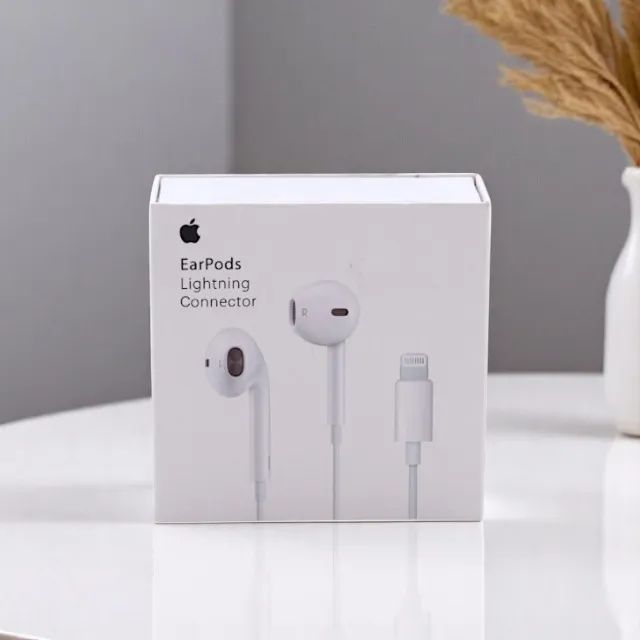 Fone de Ouvido Apple Earpods Com Conector Lightning Branco Original