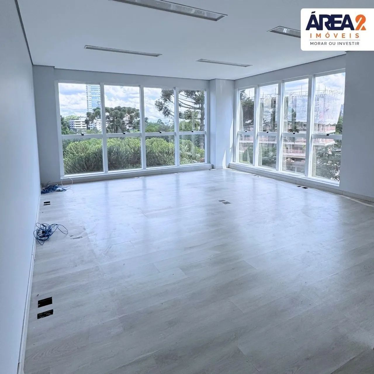 Sala comercial semimobiliada no Campo Comprido, Curitiba - Foto 2