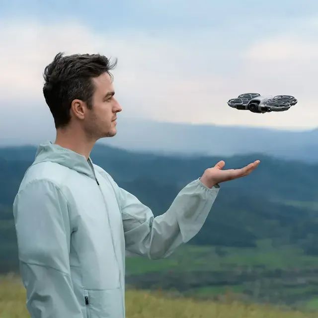 Drone DJI Neoo 2 Combo Fly More C Controle S Tela - Foto 5