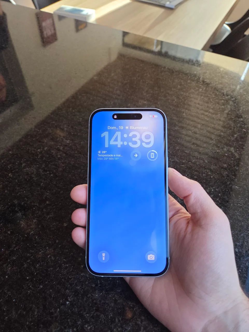 iPhone 15,  256GB, Blue, com caixa - Foto 3