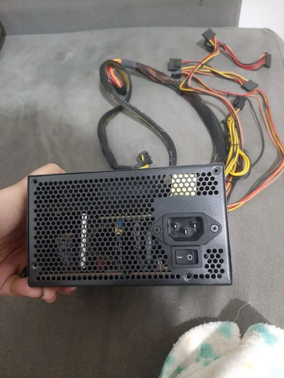 Fonte de Alimentação Cougar VTE 400W 80 Plus Bronze PC - Foto 3