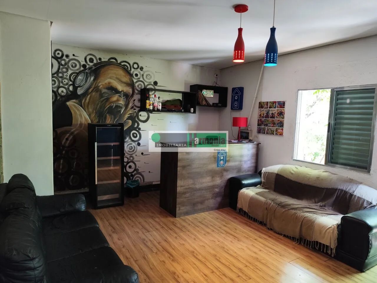 Casa Bem Localizada c/ 60m² e 3 Dorms. A 1 Quadra da Avenida Sumaré.