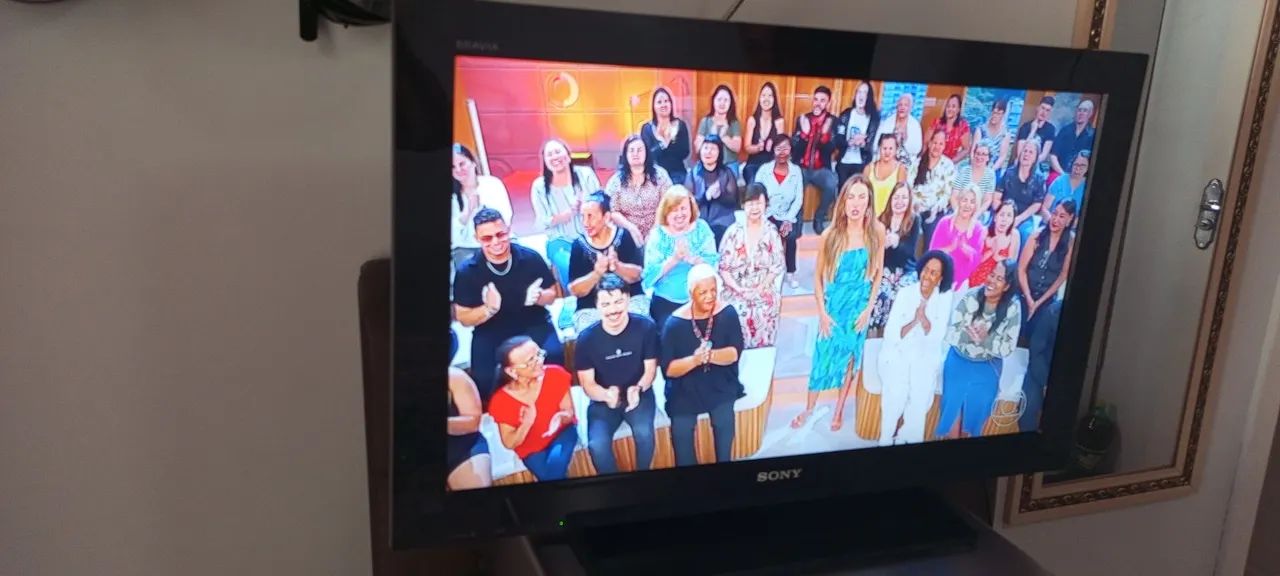 Vendo tv Semp 32 não é smart