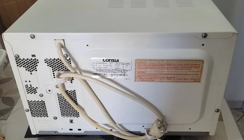 Microondas Consul 110 V, Erva Doce, funcionando  - Foto 3