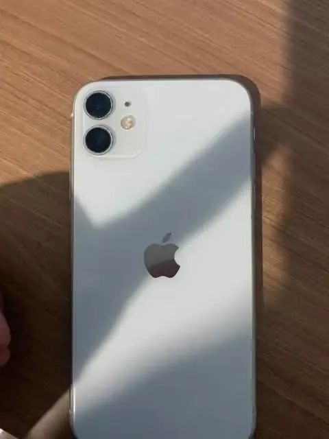 iPhone 11 - Foto 2